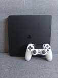 Play Station 4 slim