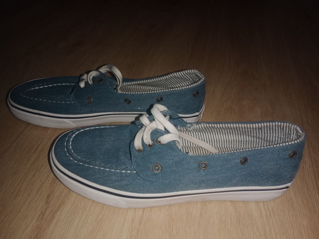 Sapato / Tênis Quebra Mar