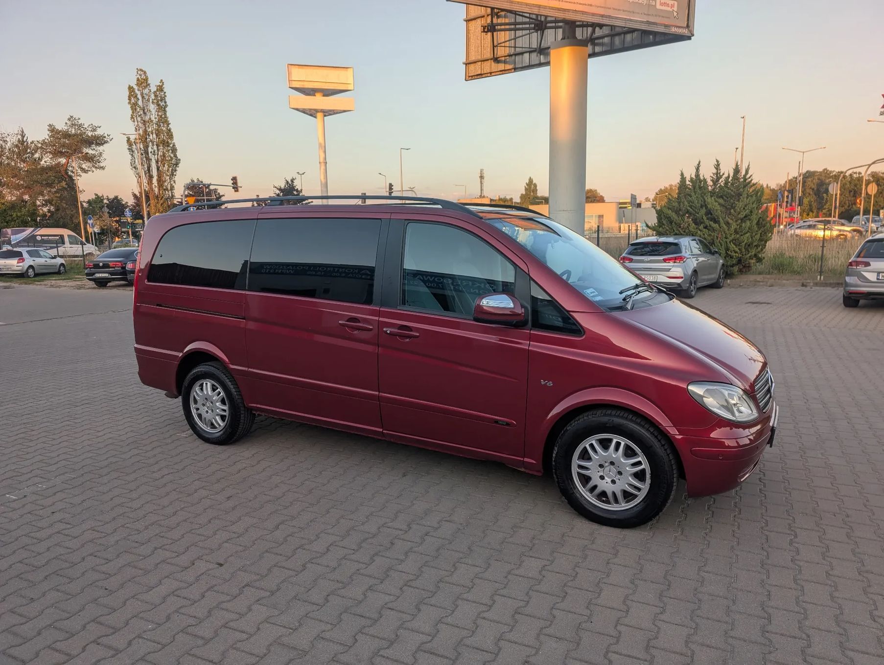 Mercedes-Benz Viano 3.0 V6 CDI, Salon PL, Warszawa, 8 miejsc, Warszawa