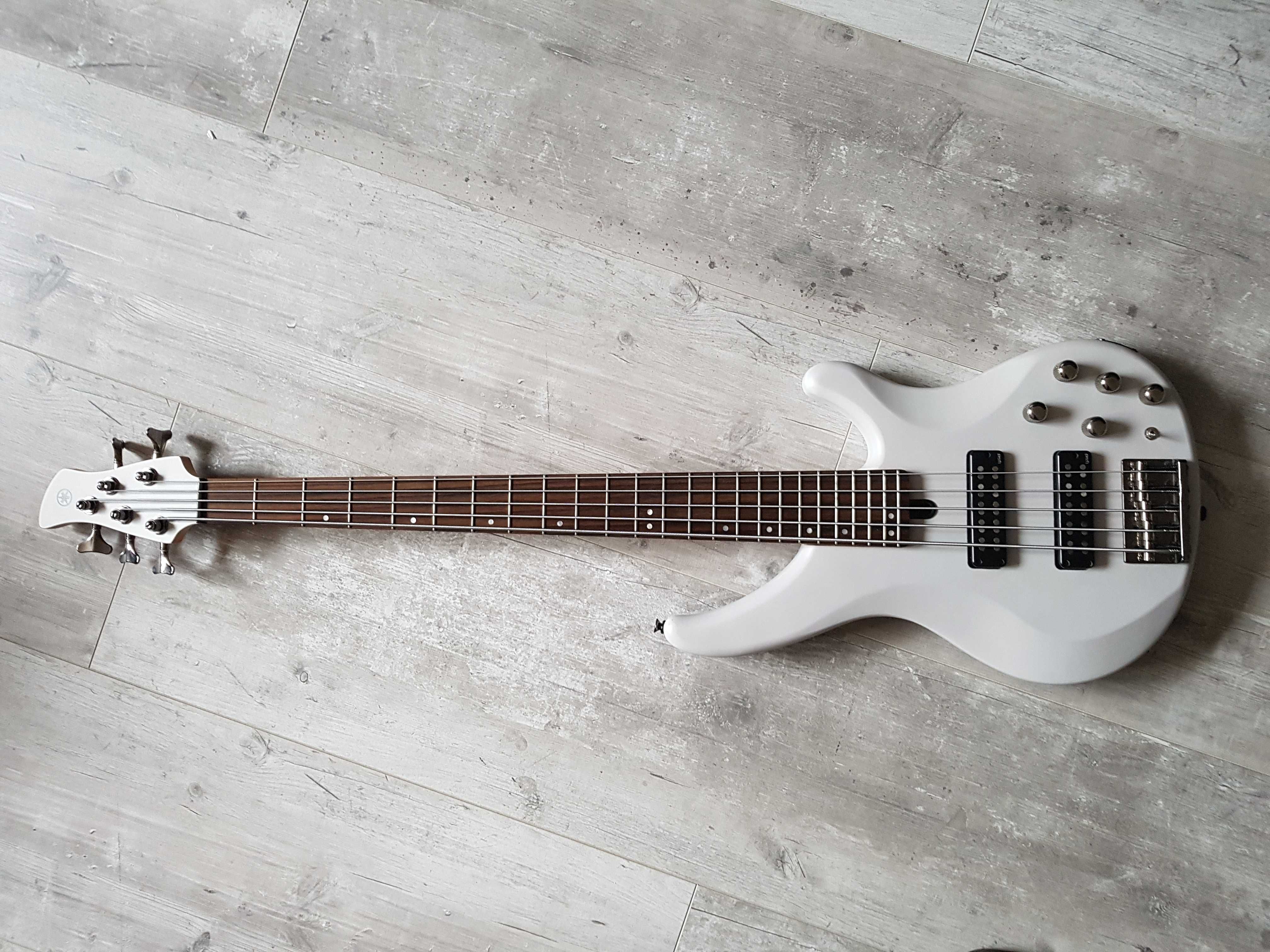 Yamaha TRBX 505 - gitara basowa