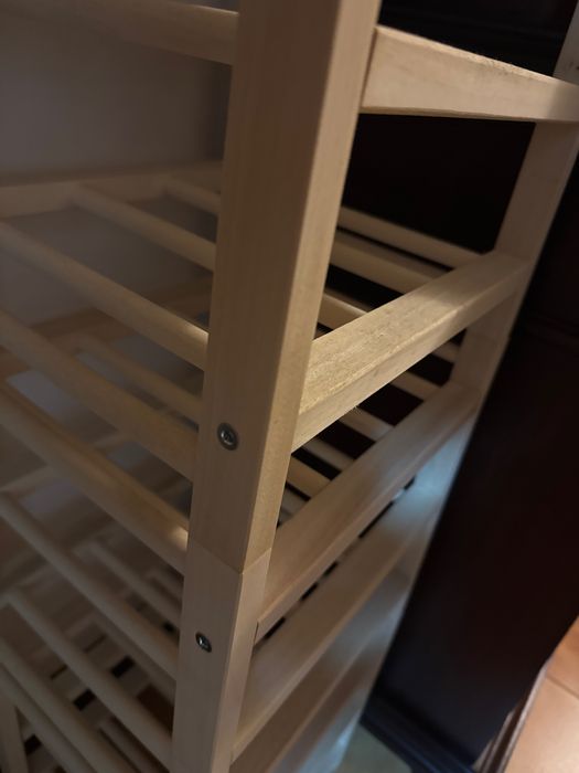 Garrafeira IKEA módulos