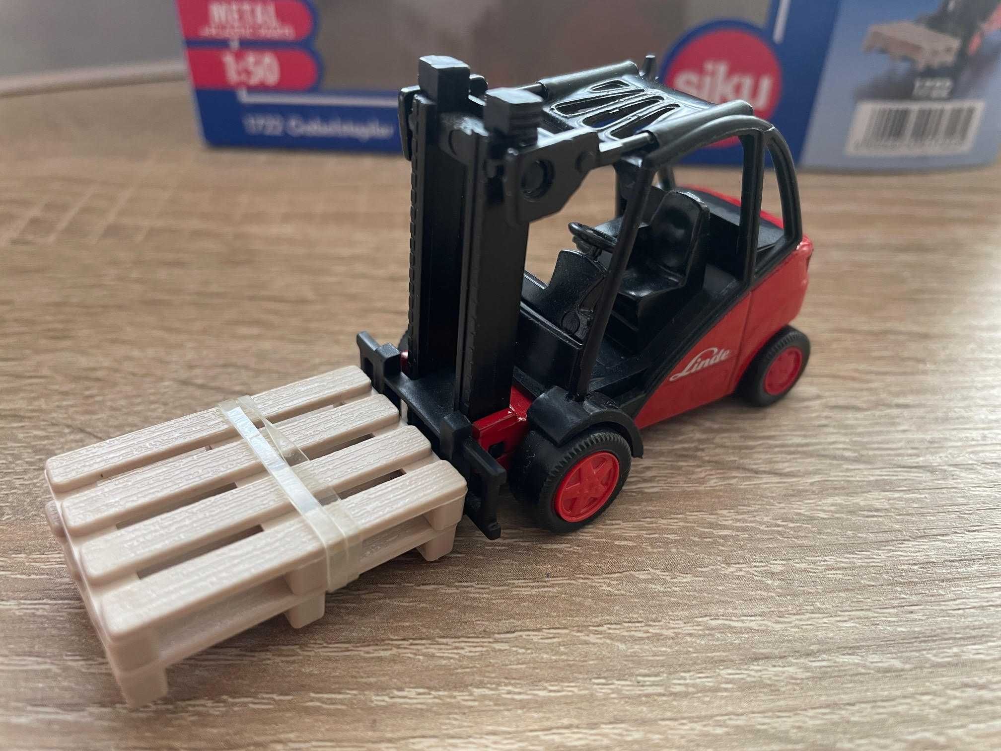 Model - 2 szt wózek widłowy Linde by SIKU S1722 -