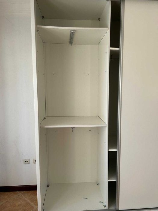 Roupeiro de Luxo (Usado 6 meses)