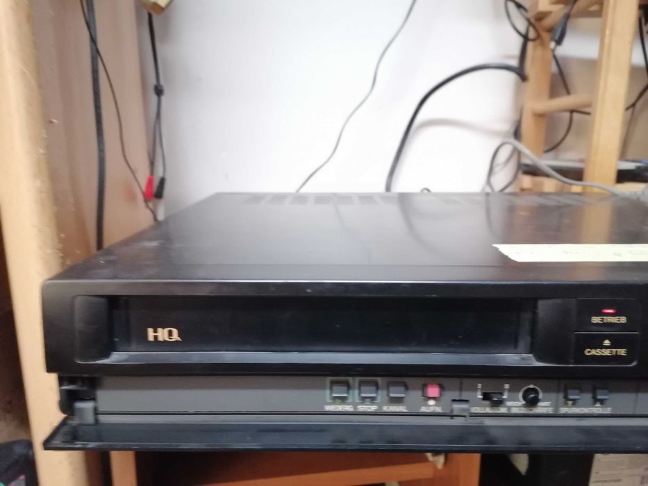 Magnetowid VHS Sharp VC-A211