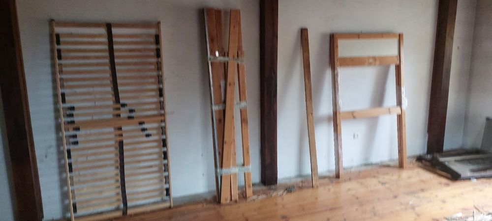 Oddam za darmo drewno i stelaż  łóżka  jak najszybciej