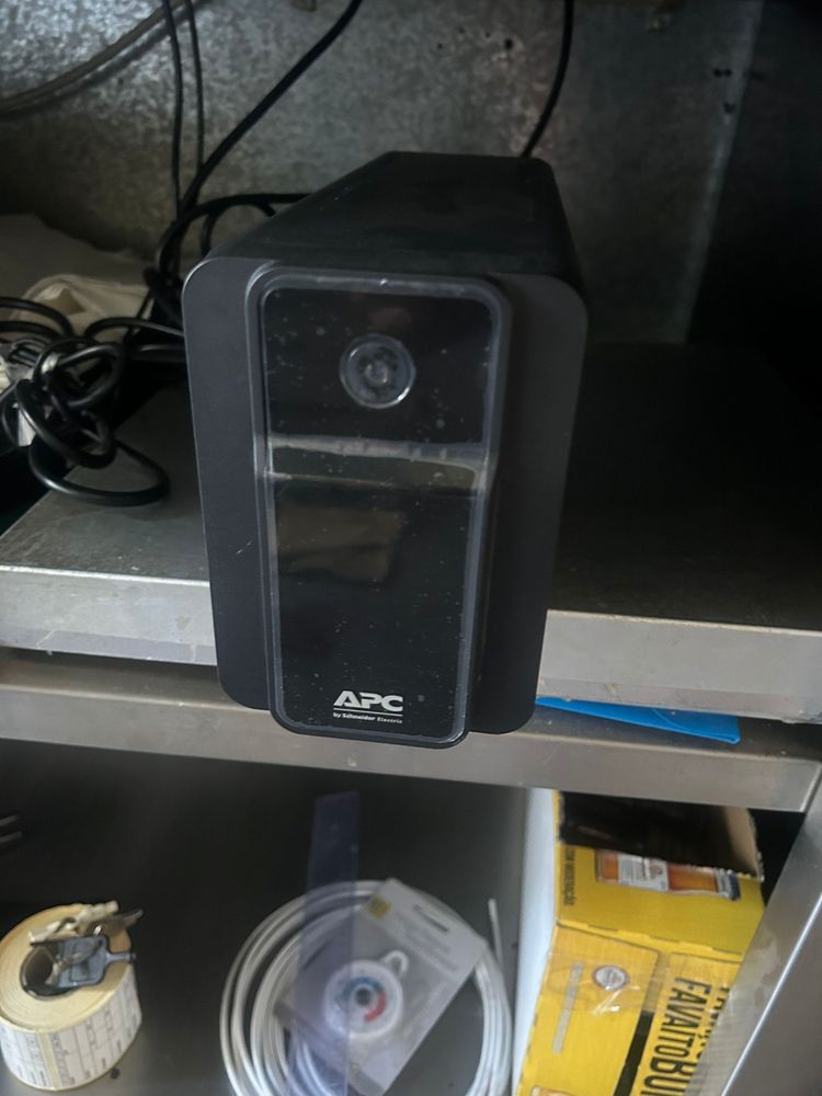 POS Touch Jassway e UPS APC