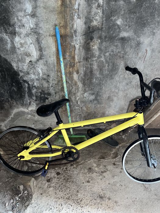 Bicicleta bmx usada