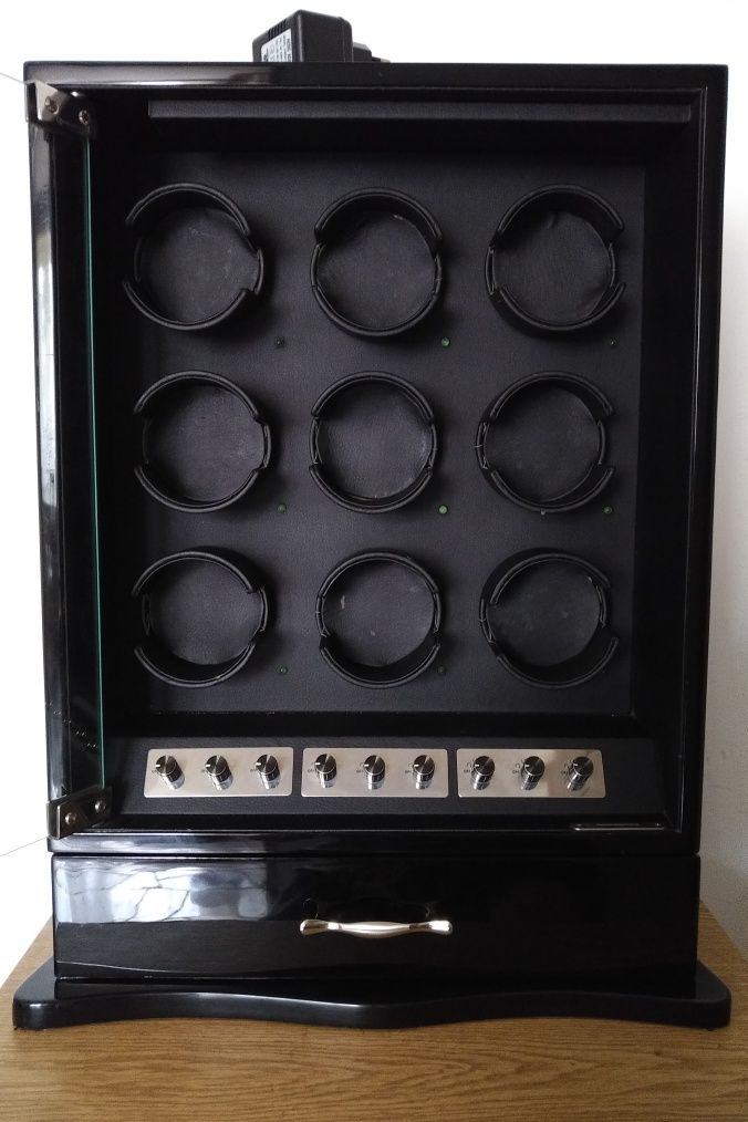 Szafka/witryna na zegarki, PianoBlack