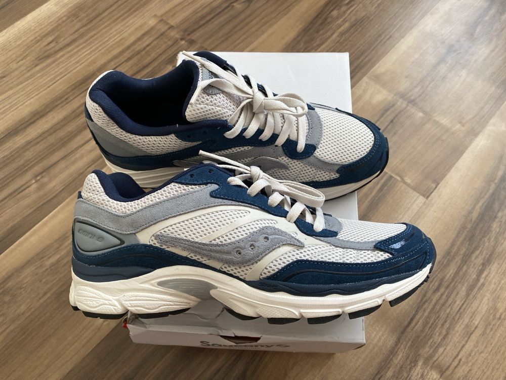 Оригінальні чоловічі кросівки Saucony ProGrid Omni 9 р. 44