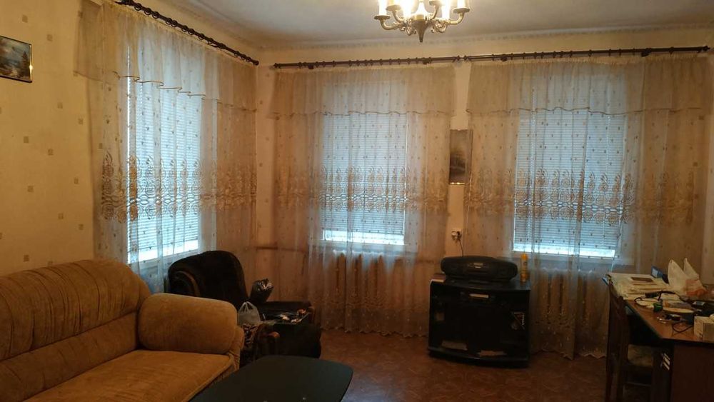 Частный дом в Харькове возле метро