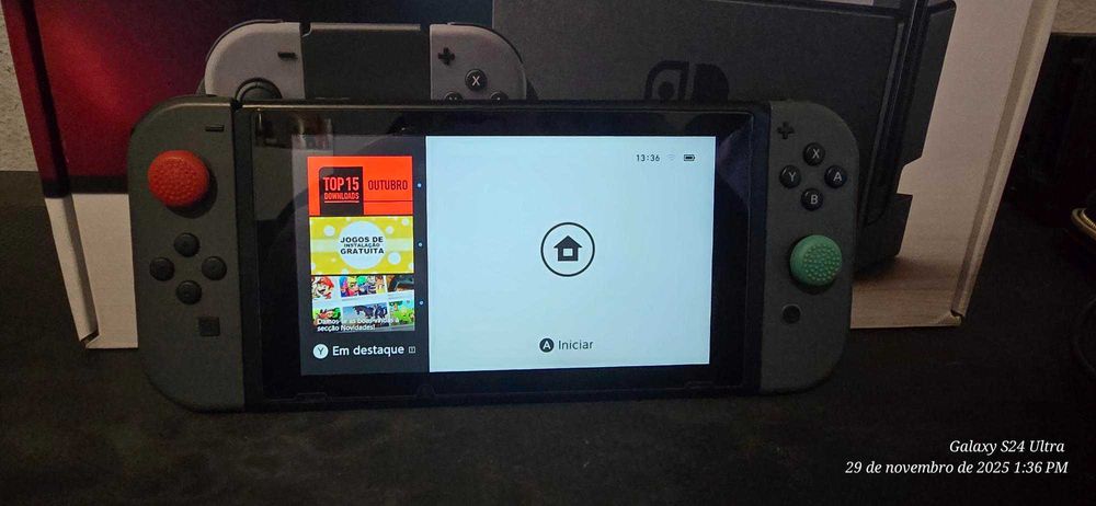 Nintendo Switch V2 Cinzenta Com Caixa e Equipamentos Nintendo.