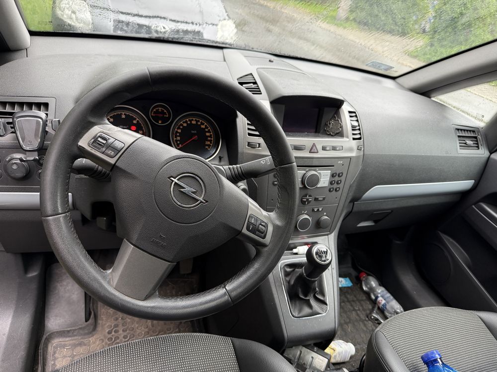 Opel Zafira 1.9CDTI 7 osobowa Panorama 7 osob