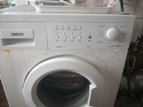 Продам пральну машинку на запчастини