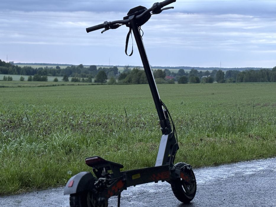 Hulajnoga kukirin g2