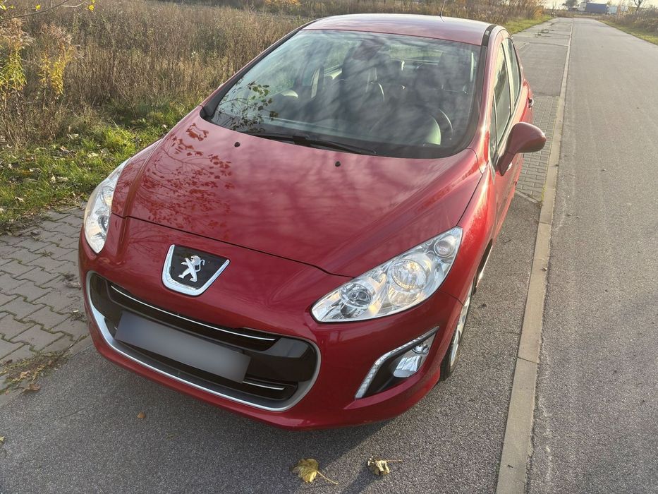 Peugeot 308 Peugeot 308 2011 rok