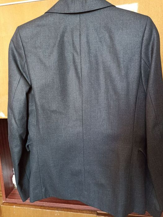 Костюм шкільний на 12- 14 років