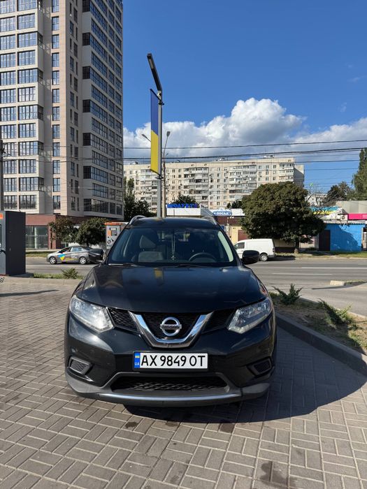 Nissan Rogue 2016 року