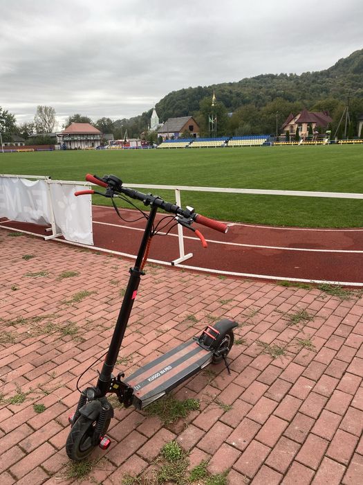 Електросамокат kugo m4 pro
