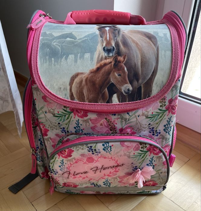 Plecak dziewczęcy Konie