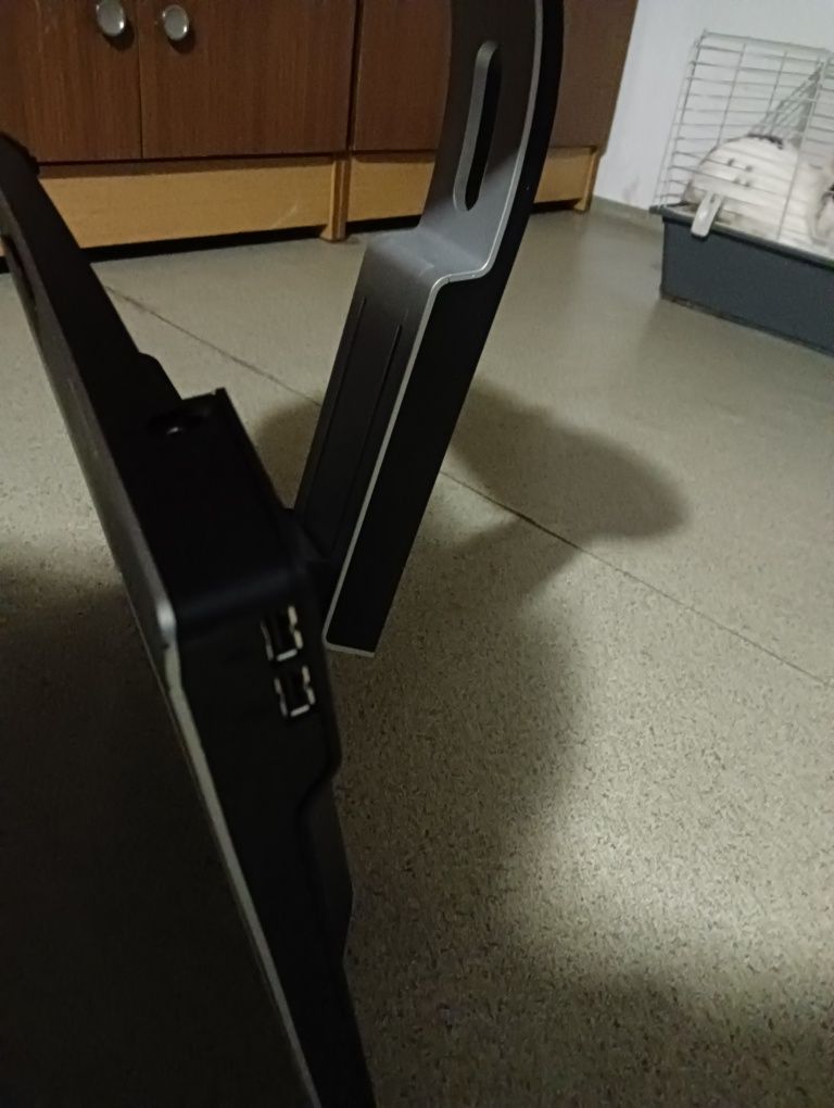 Monitor Philips polecam