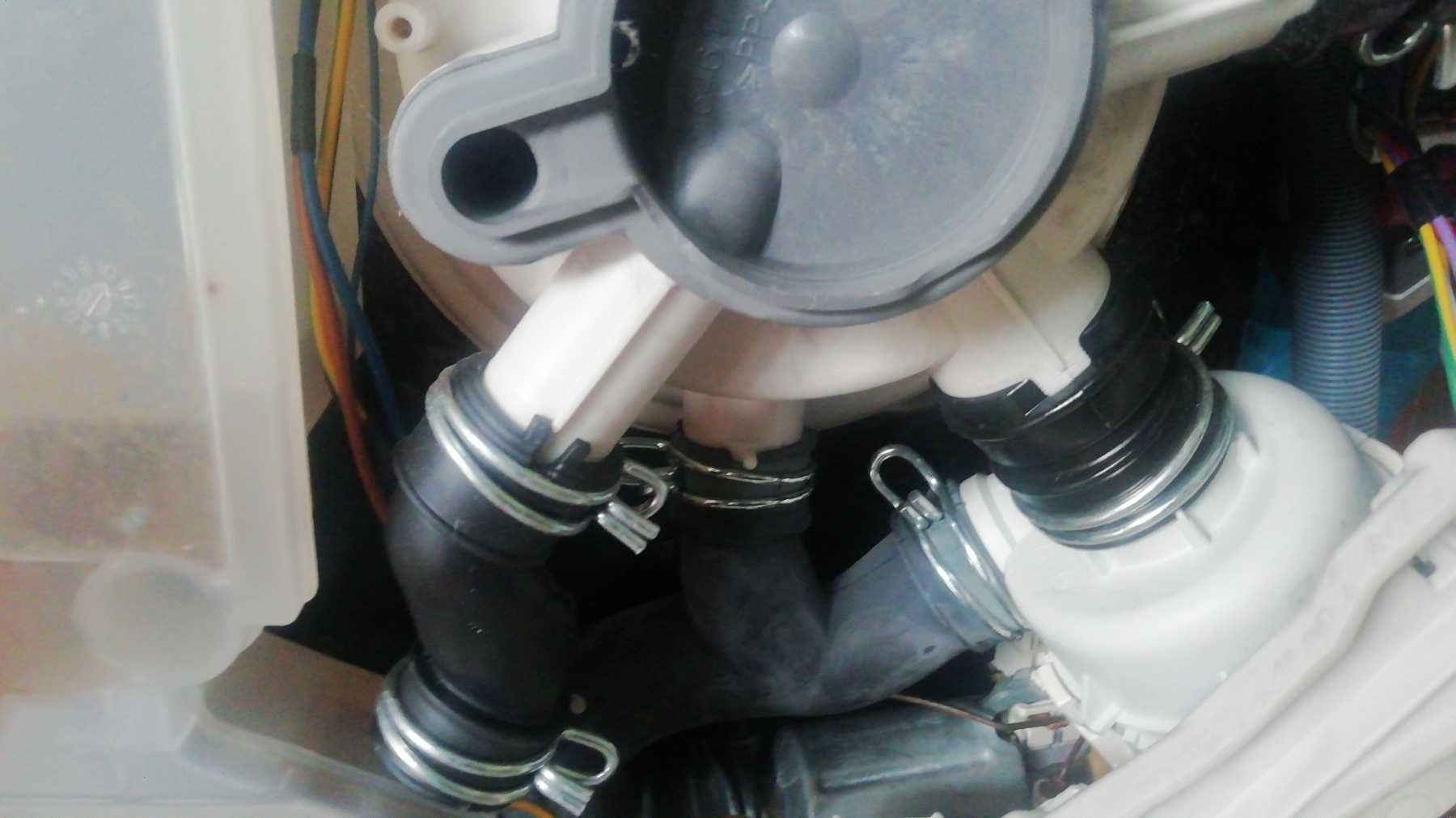 Посудомийка Zanussi ZDT 5152 на запчастини, б.в