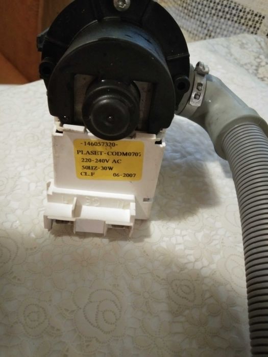 Насос(помпа) сливной для стиральной машины Electrolux EWT13620W