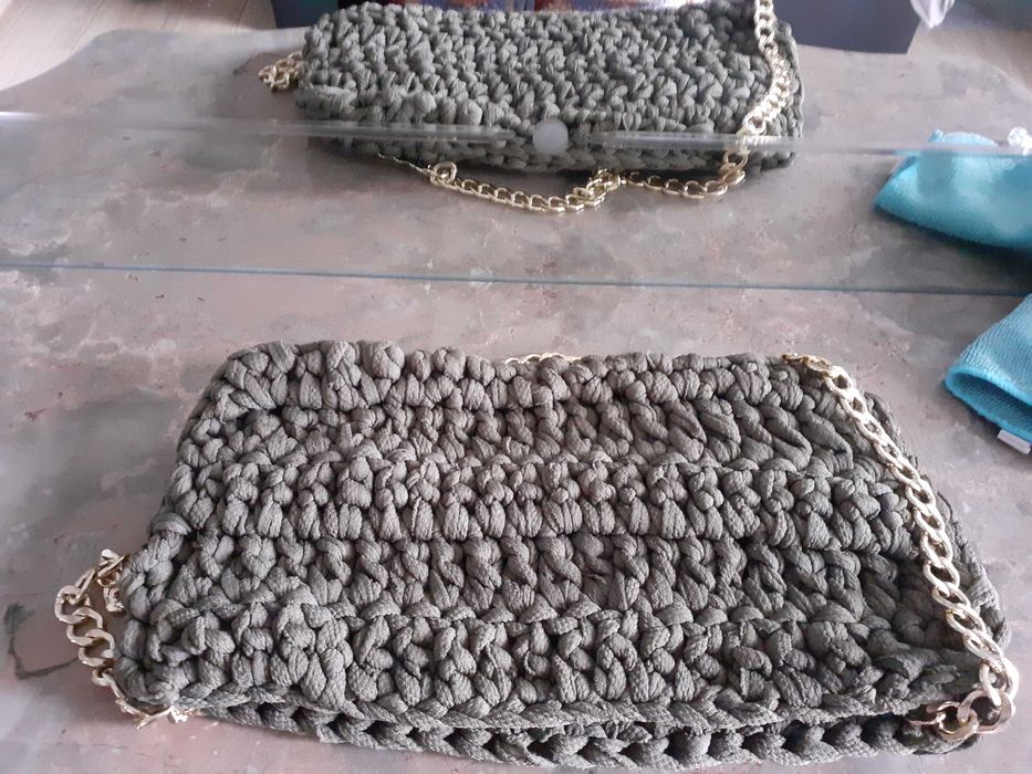 Mala nova feita à mão