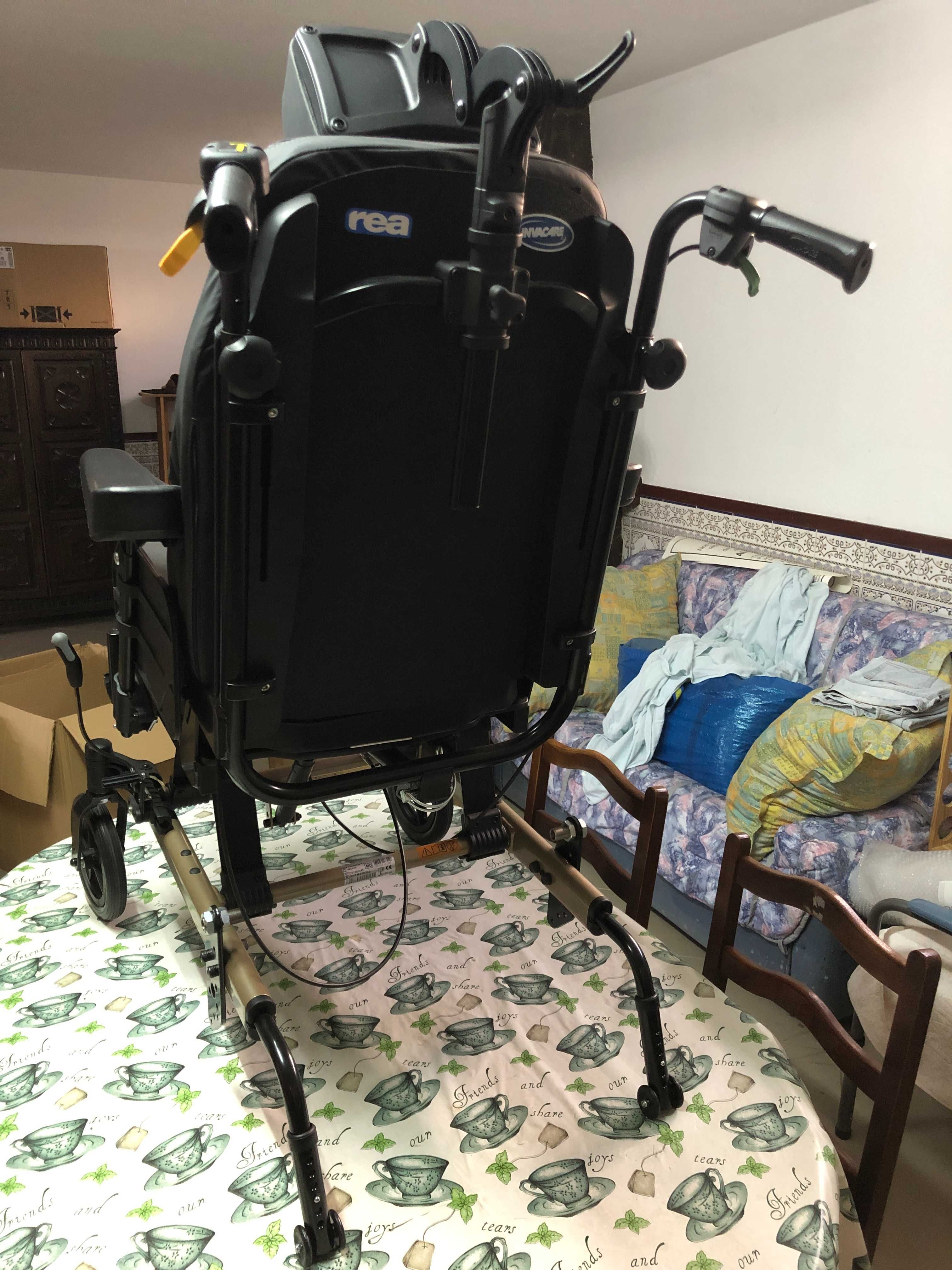 [NOVA] Cadeira Rodas Invacare Rea Clematis Pro