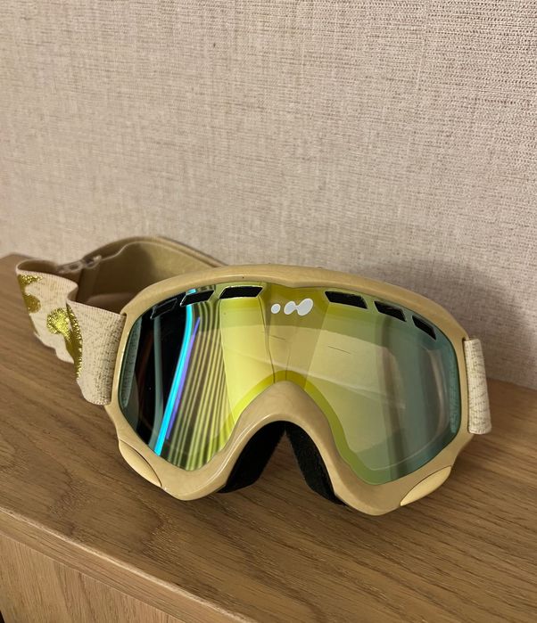 Damskie beżowe gogle narciarskie wedze