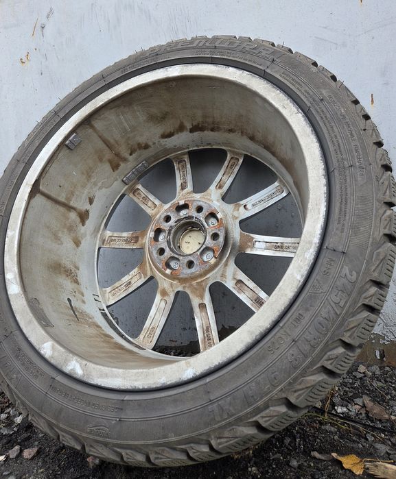 Диски Audi R 18 245/40 оригинал