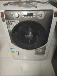 Máquina de lavar roupa Hotpoint Ariston 9kg avariada
