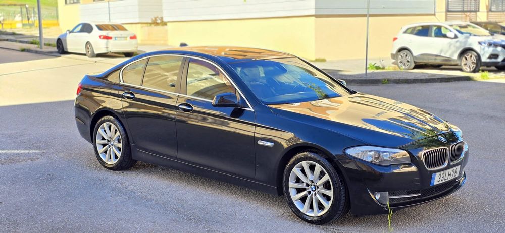 BMW 520D touring automática Ano 2011 a diesel