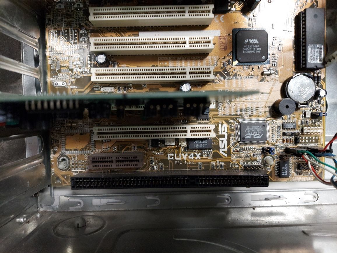 Retro pc asus cuv4x