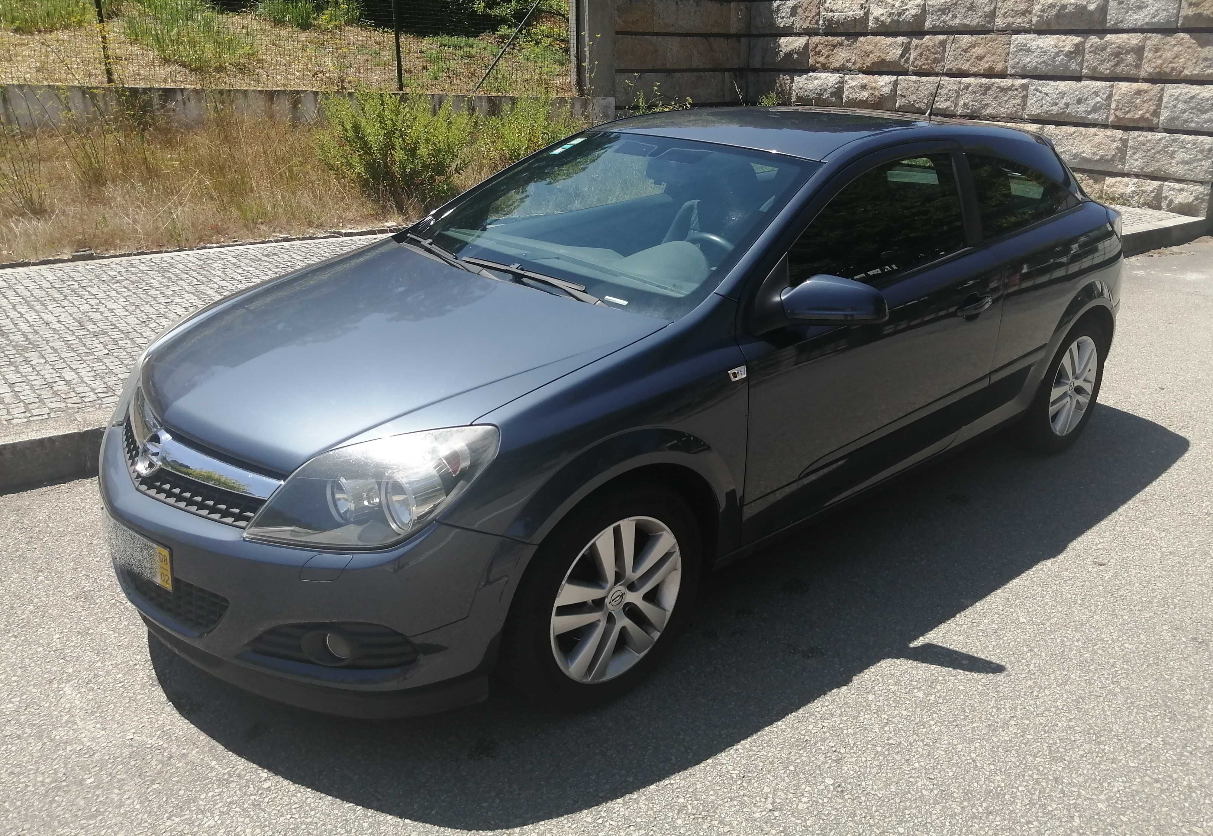 Opel Astra GTC 1.3 CDTI - Excelente estado!