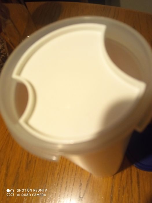 Spageteria Tupperware