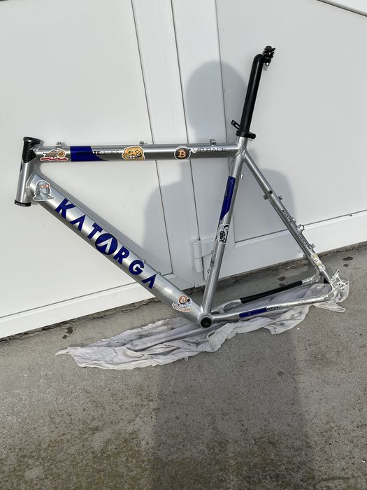 Продам раму Katorga