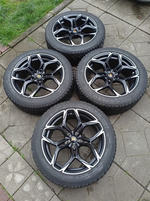 Koła zimowe Cupra Formentor 245/45/18