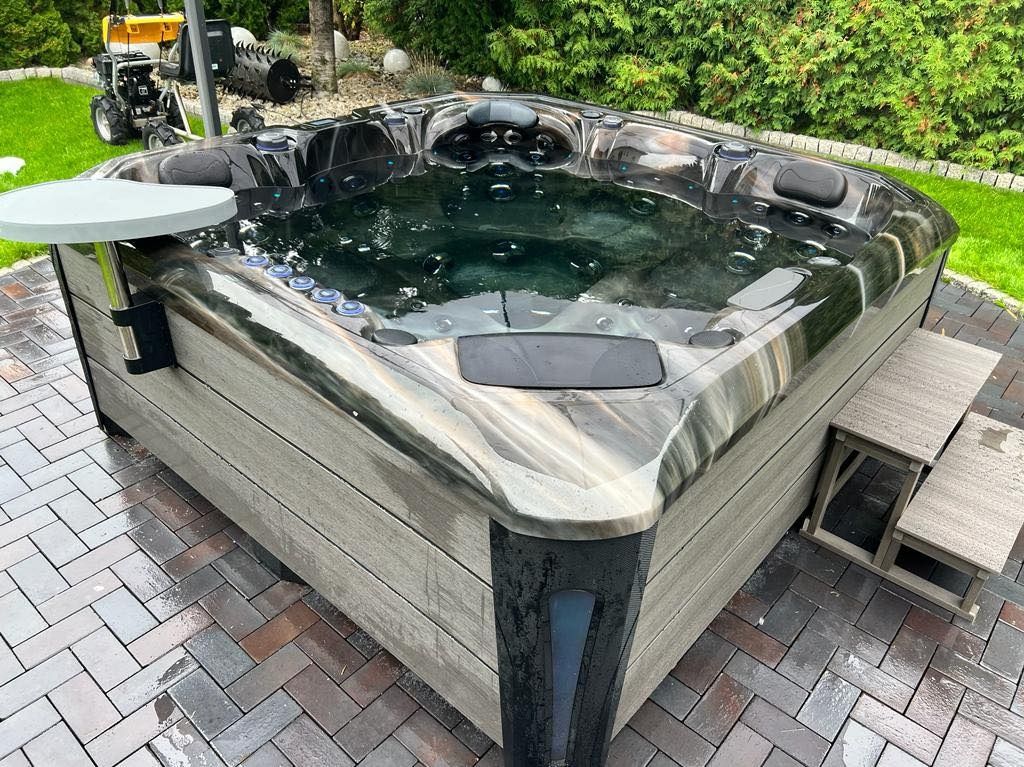 Jacuzzi ogrodowe Barcelona 2024 Platinum Spas