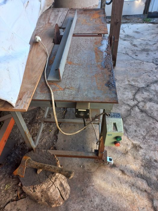 Деревообрабатывающий станок