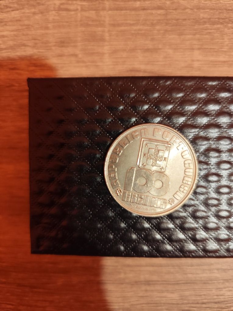 Moeda de 100 escudos