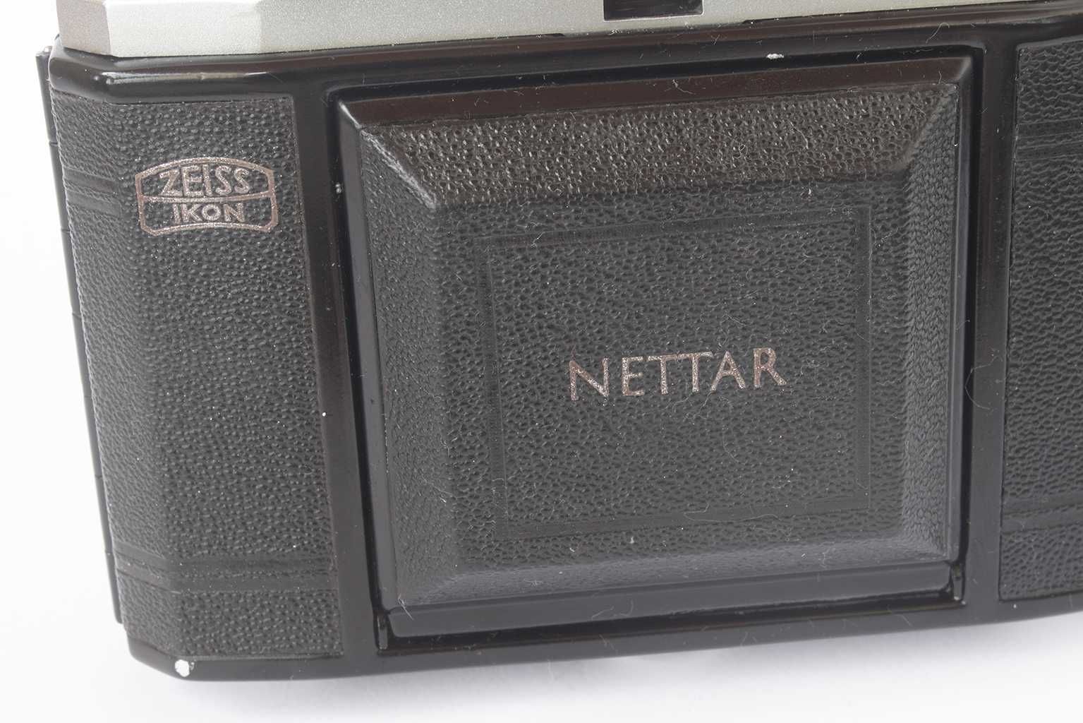 Zeiss Ikon Nettar 517/16 (1953)