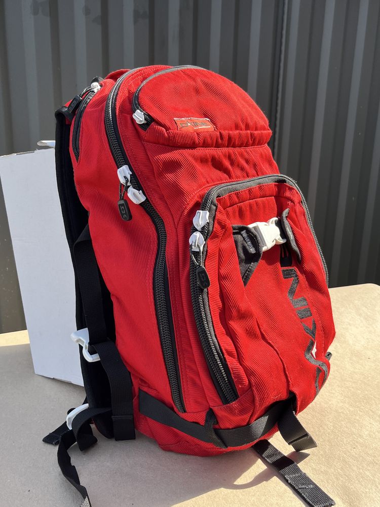 Рюкзак DAKINE Heli Pro 20L