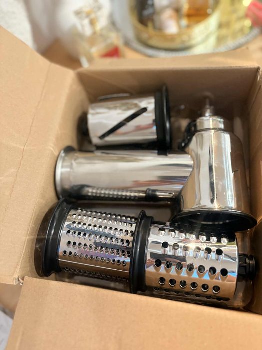 Przystawka do krajalnicy KitchenAid ze stali nierdzewnej