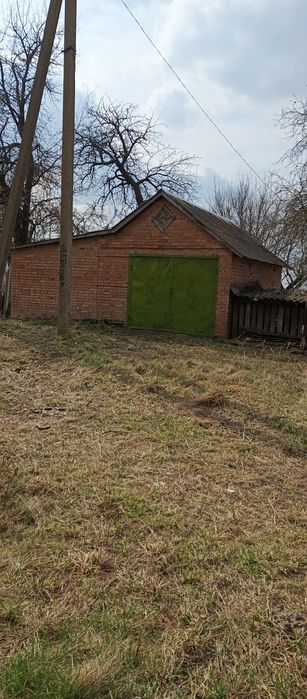 Продам будинок в селі Городище,6 км.від Чуднова.