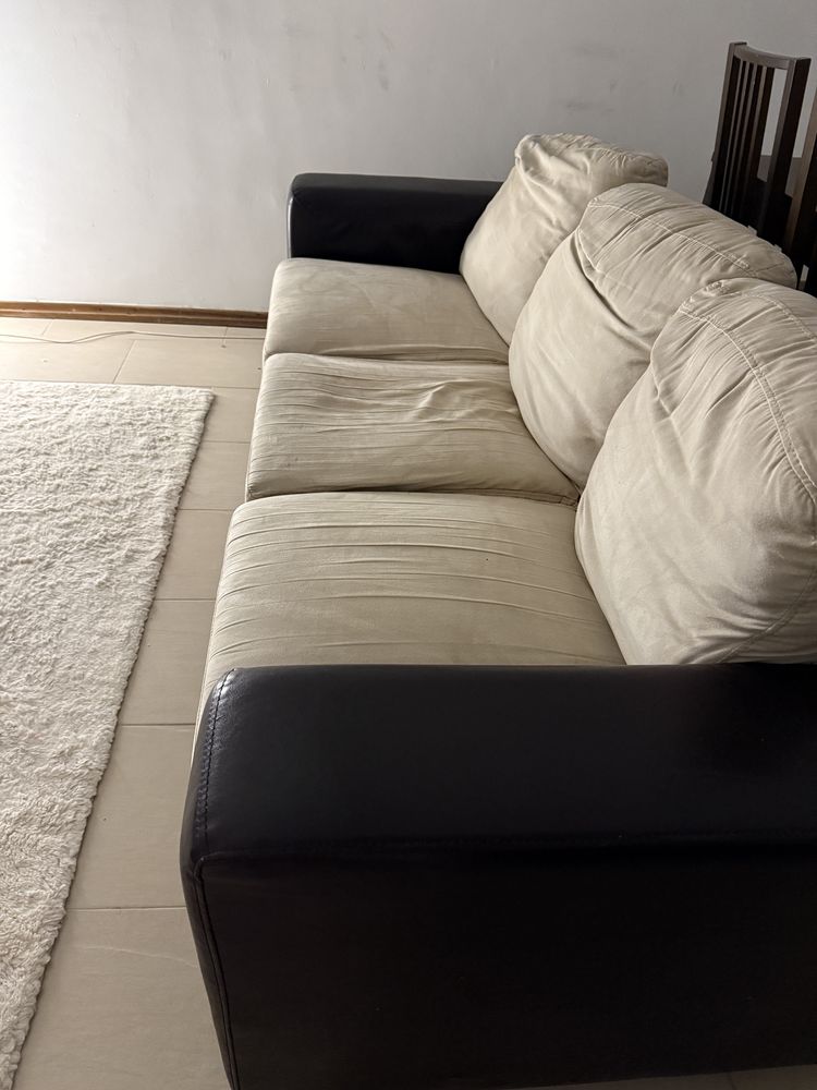 Sofa em pele de 3 lugares