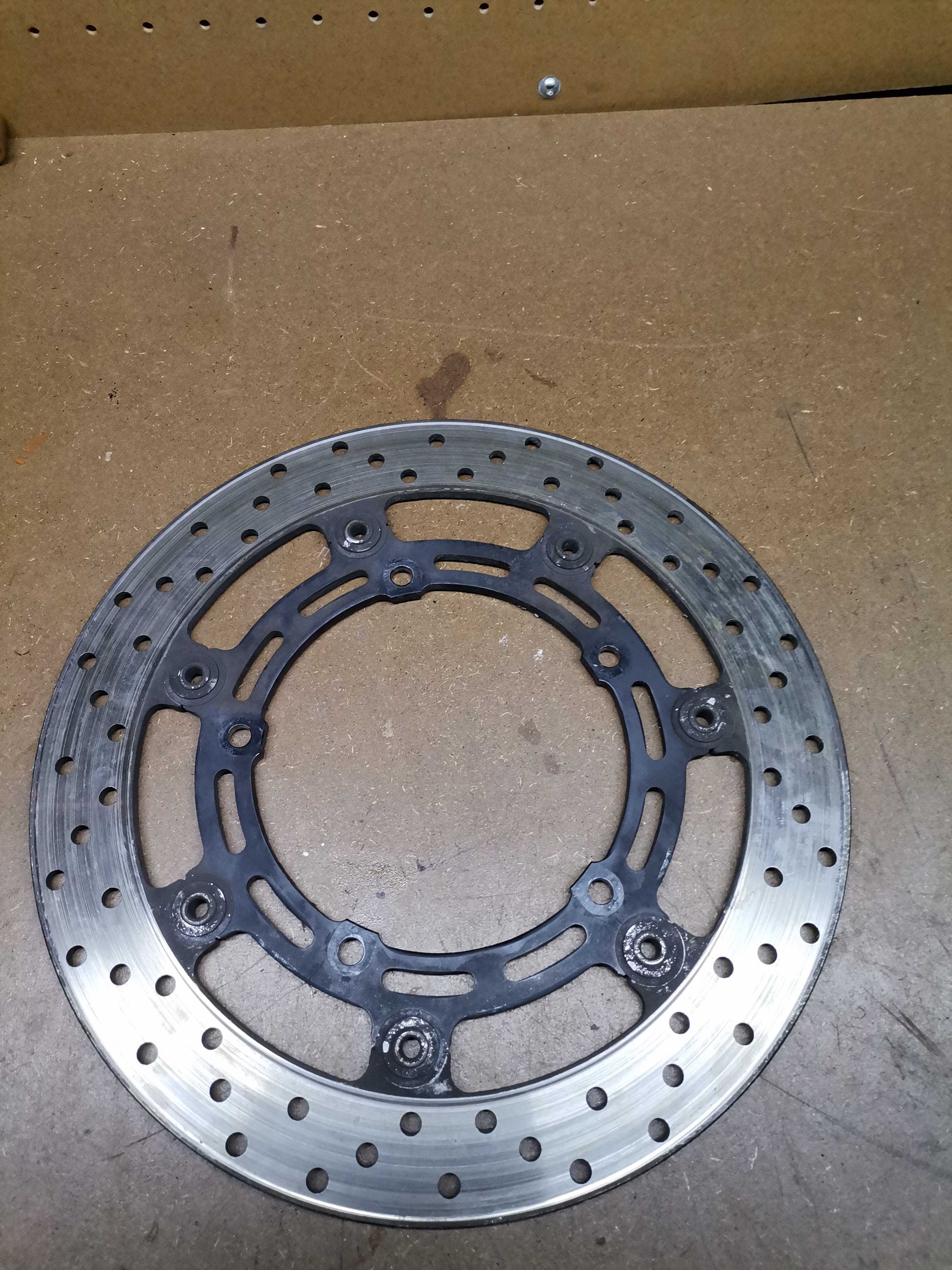 Tarcza hamulcowa przod yamaha fz 6 s1 05r