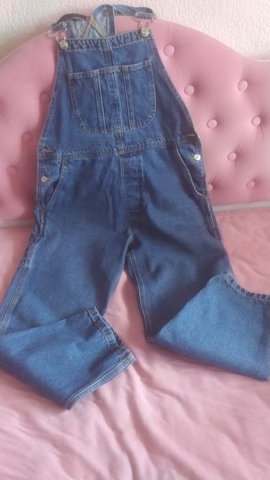 Класний джинсовий комбінезон