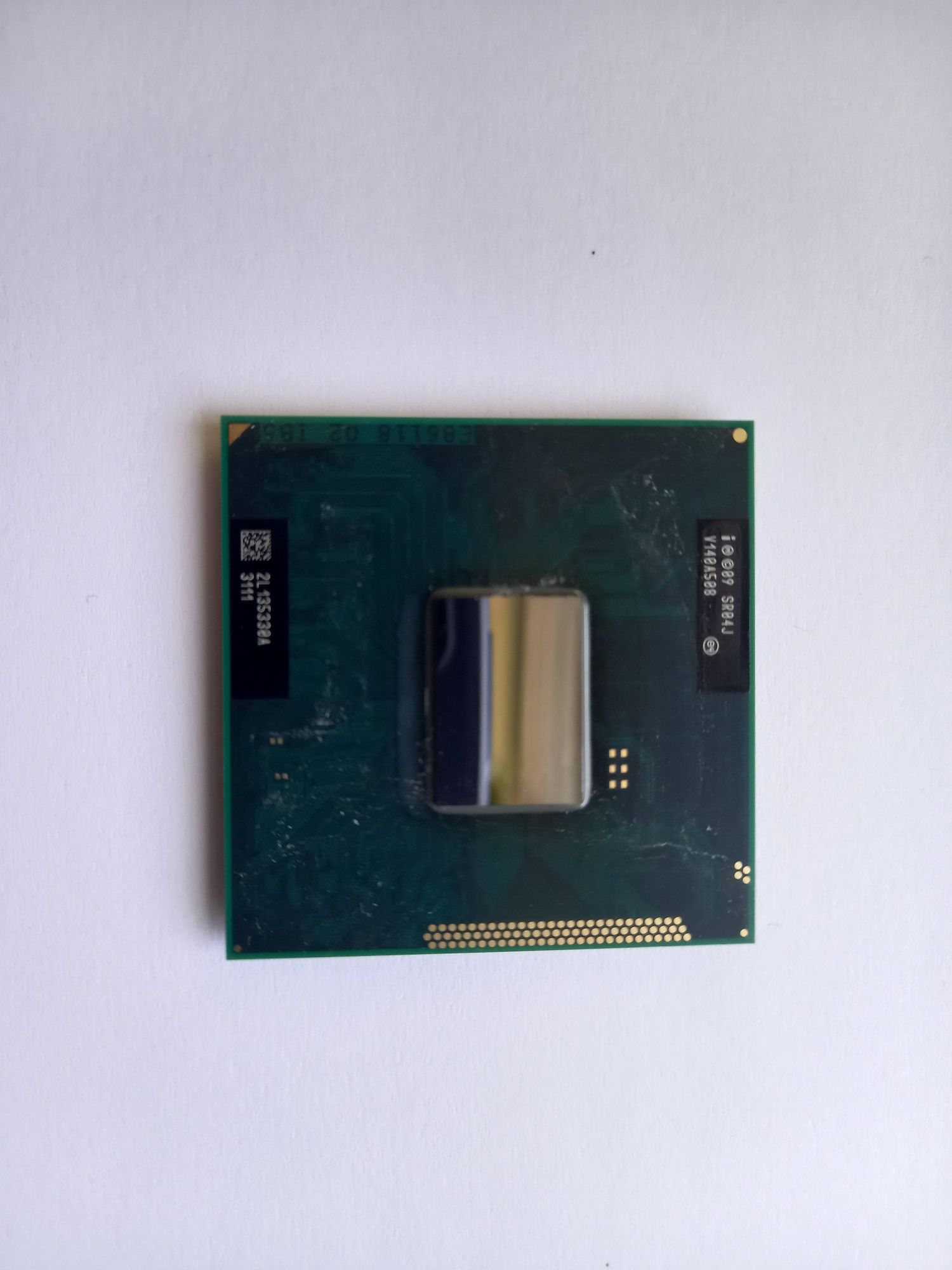 Процесор Intel core i3 2330m