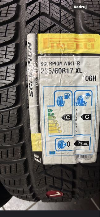 Nowy Komplet opon 235/60R17 106H XL Pirelli Scorpion Winter