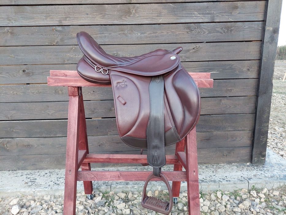 Siodło rajdowe Elfab 18"